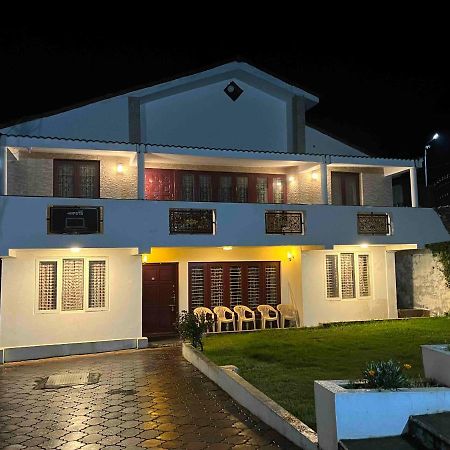 Ls Cottage Ooty Exterior photo